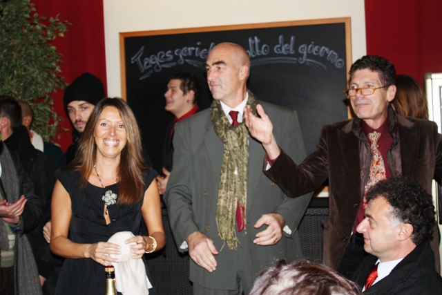 Parte la festa, con un altro intruso (non campano) ma è uno champagne: Marie Stuart di Florence Guyot