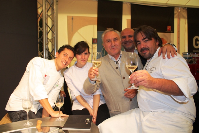 a Karl e Philippe