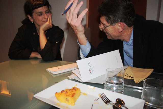 conversando
