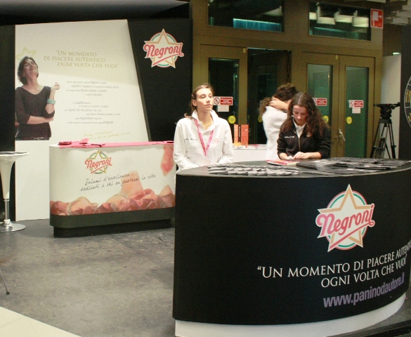 Negroni presenta i suoi panini griffati