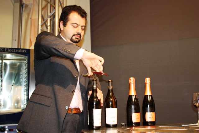 abbianato alla Crotta dei Vignerons Val d' Aosta