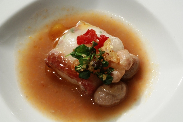 il finto raviolo di scampi e lardo