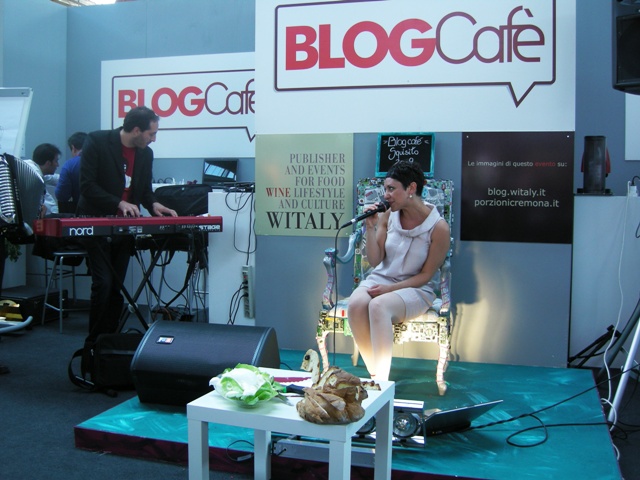 ancora-agata-leanza-cantante-assisa Canta Agata Leanza