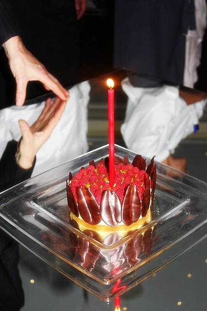 dolce io festeggio in sala il mio