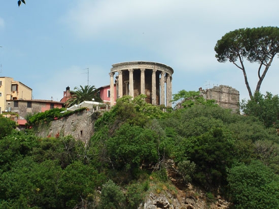 foto Giovanna Rondoni il Tempio della Sibilla a Tivoli (foto di Giovanna Rondoni)