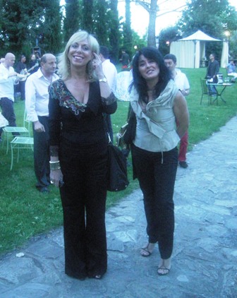 gabriella-e-angela arrivano Gabriella Bechi, confagricoltura, e AngeRAPANIla Galia, vini di T