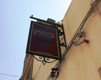insegna3
