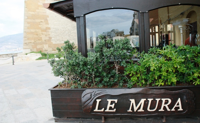 le-mura-sul-lungomare