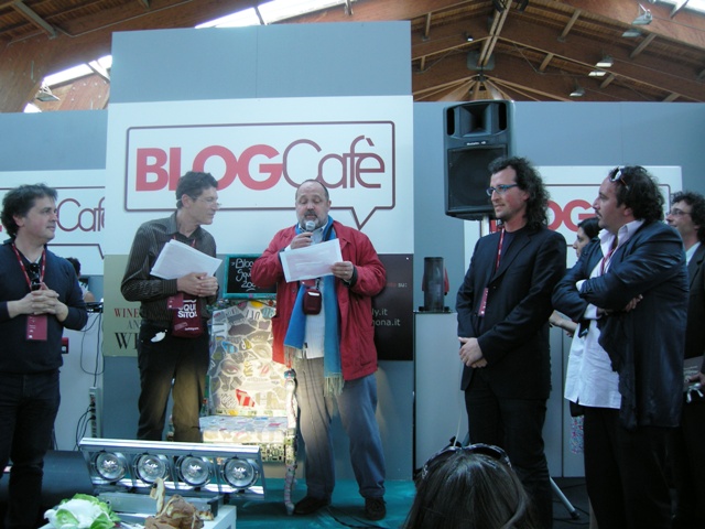 moemnto-premiazione-marchi il moemnto della premazione con Paolo Marchi