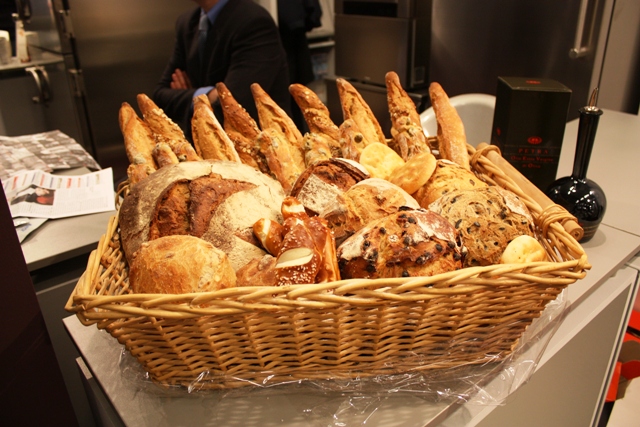 pane-petra Petra: vini e pane di Princi