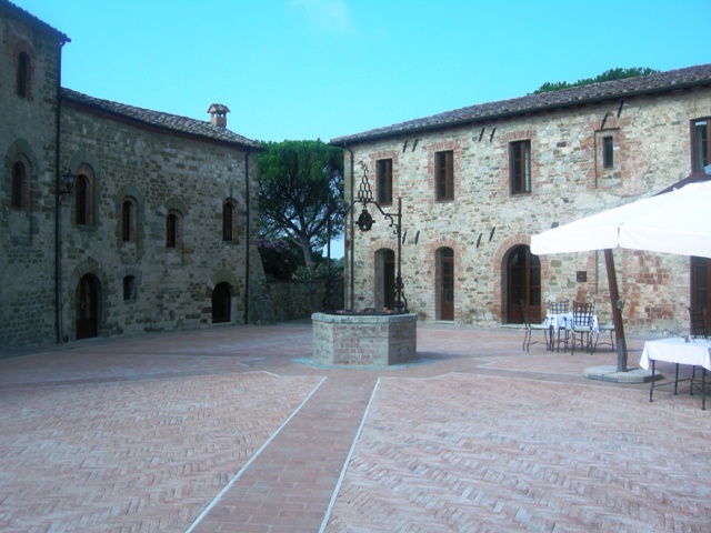 piazzetta-1 la piazzetta centrale