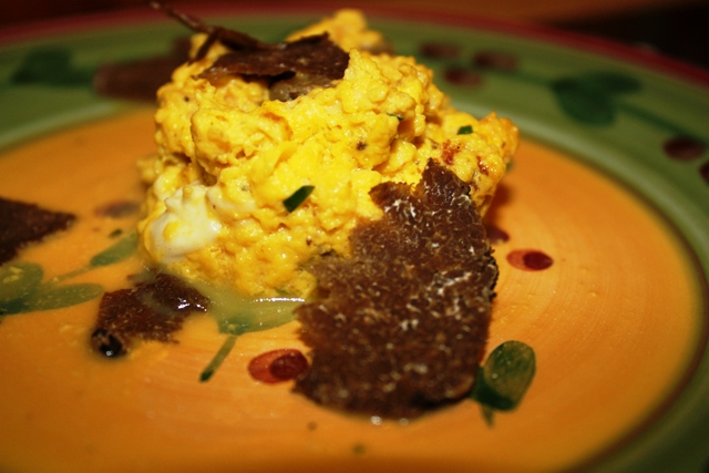 stracciatella stracciatella con primosale e tartufo nero estivo