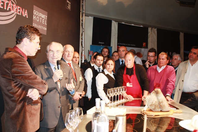 quale palcoscenico migliore di una cucina? (bella come questa!)