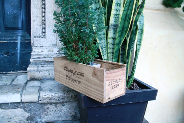 fuori del palazzo del Comune di Montegranaro