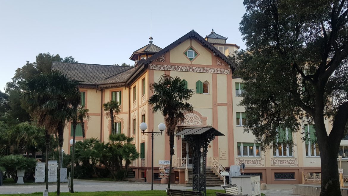 Hotel Nettuno a Sestri